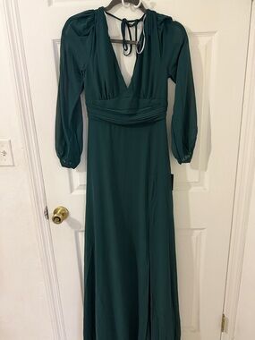 NWT Lulu's Elegant Emerald Green Long Sleeve V-Neck Maxi Dress